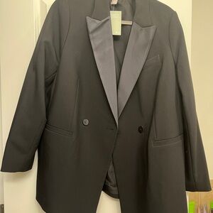 H&M Elegant Black Blazer with Gray Accents